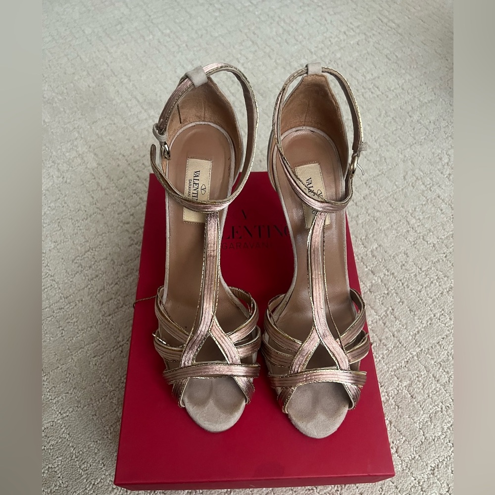Valentino sandals heels size 39.5